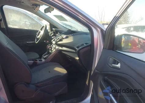 2014 Ford Escape Se from USA, damaged, VIN 1FMCU9G90EUD71620